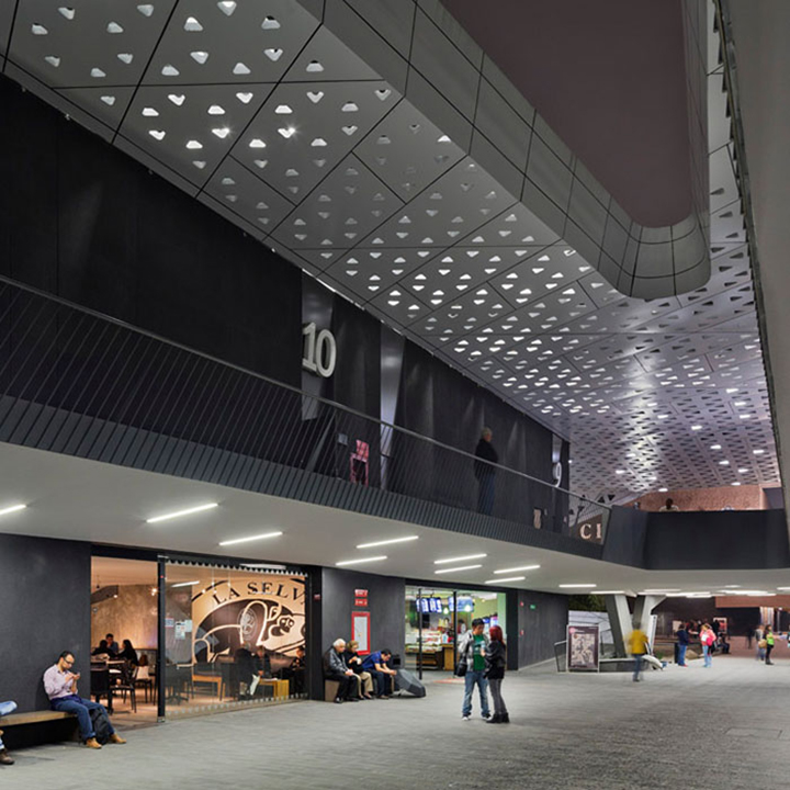 未標(biāo)題-1_0002_鋁單板-墨西哥電影院-案例7.jpg